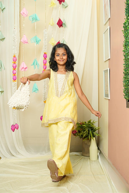 Girl's Yellow Chanderi Kurta Set