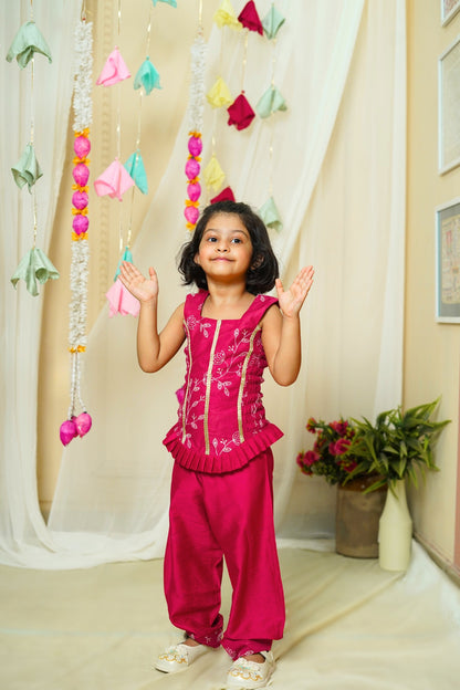 Girls Fuchsia Chanderi Mul Coord Set