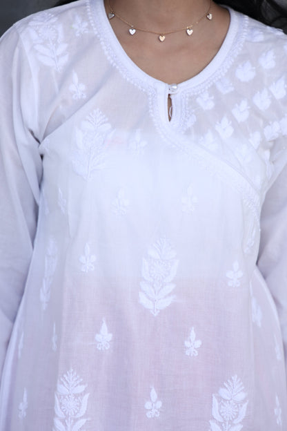 White Full sleeve Chikankari Kurti